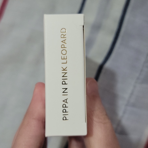 Red Aspen Nail Dashes - Picture 2 of 2